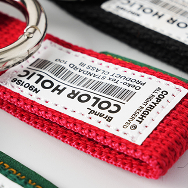 hat-keyring_label_01